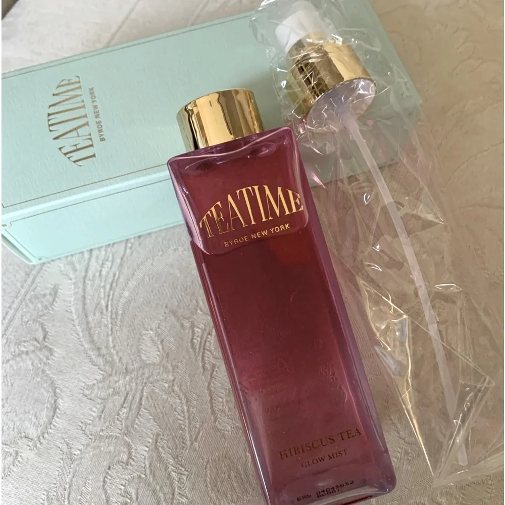 Byroe Hibiscus Tea Face Glow Mist Spray BNIB